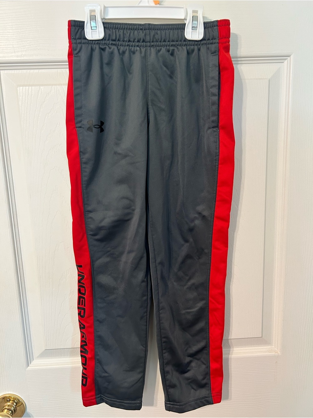 Boys, Under Armour, Gray and Red Athletic Track Pants, Size 7
